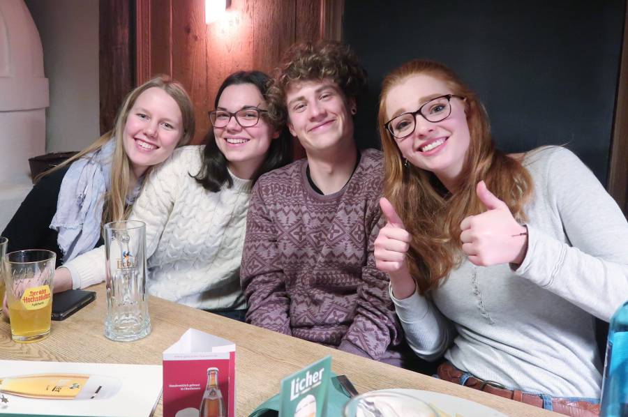 xmas2018_6.jpg xmas2018_6.jpg